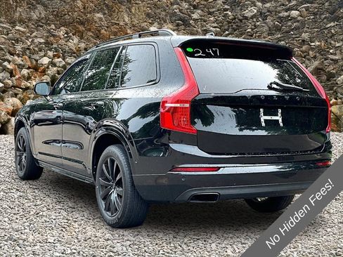 Used 2016 Volvo XC90 T6 Momentum w/ Momentum Plus Package AWD/4WD image 10