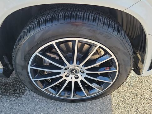 Used 2023 Mercedes-Benz GLE 450 4MATIC image 10