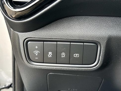 Used 2023 Kia Soul S FWD image 42