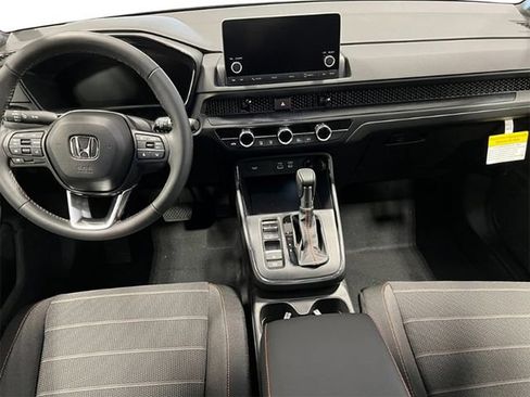 Used 2025 Honda CR-V Sport image 17