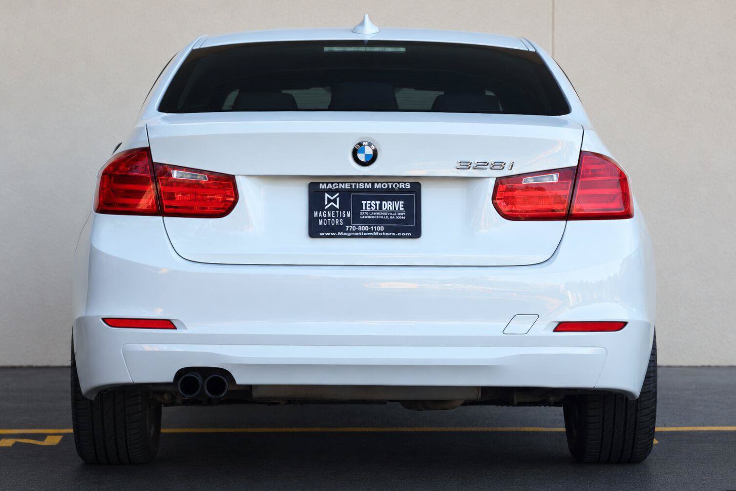 Used 2015 BMW 328i Sedan RWD image 10