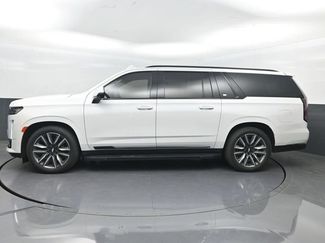 Used 2023 Cadillac Escalade ESV Sport Platinum w/ LPO, ONYX Package AWD/4WD video 3