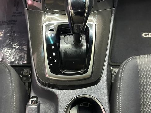 Used 2014 Hyundai Genesis 2.0T RWD image 15