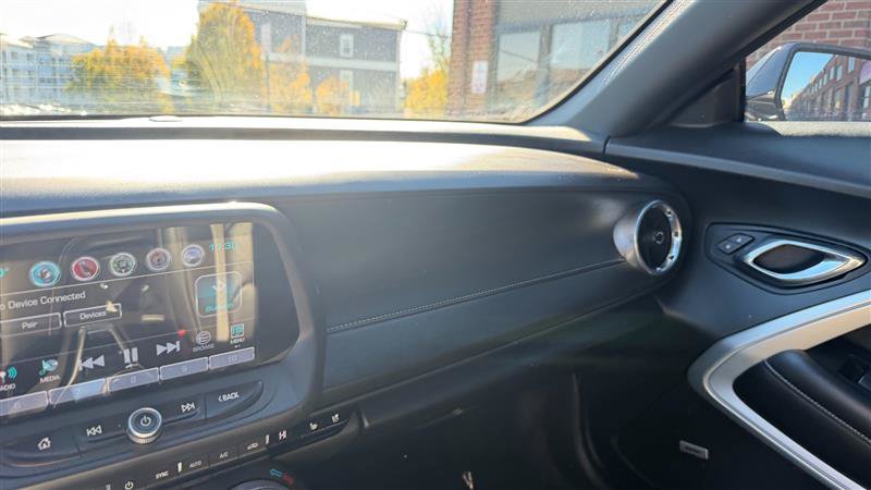 Used 2017 Chevrolet Camaro SS Coupe w/ 2SS RWD image 28