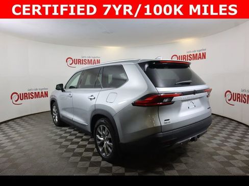 Used 2024 Toyota Grand Highlander AWD image 8