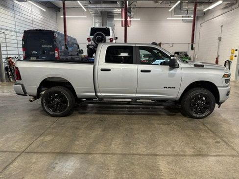 Certified 2026 RAM 2500 Big Horn AWD/4WD image 6