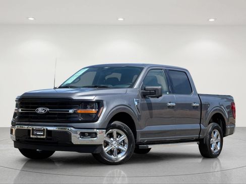 Used 2024 Ford F150 XLT RWD image 2