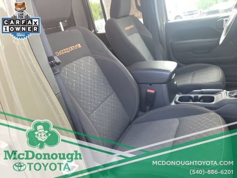 Used 2026 Jeep Gladiator Mojave AWD/4WD image 39