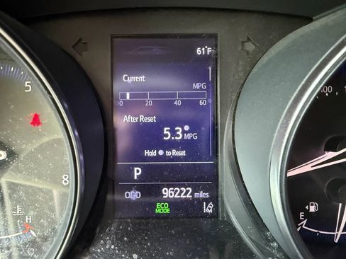 Used 2019 Toyota C-HR Limited image 18