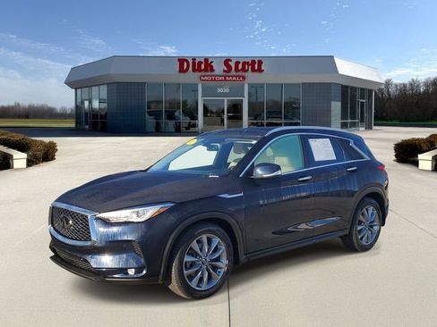 Used 2021 INFINITI QX50 Essential image 2