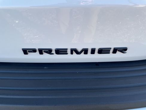 Used 2024 Chevrolet Tahoe Premier image 11