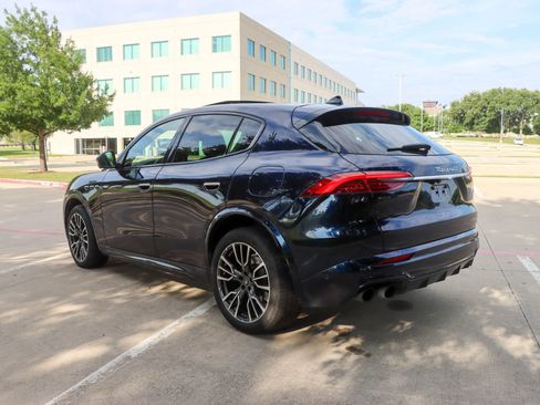Used 2023 Maserati Grecale Modena AWD/4WD image 5