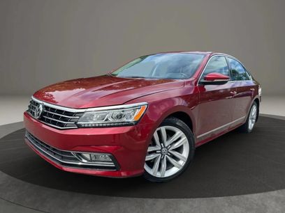 Used 2017 Volkswagen Passat 1.8T SE