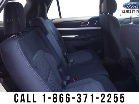 Used 2017 Ford Explorer XLT w/ Equipment Group 201A image 22