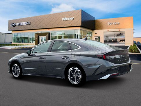 New 2026 Hyundai Sonata SEL FWD image 23