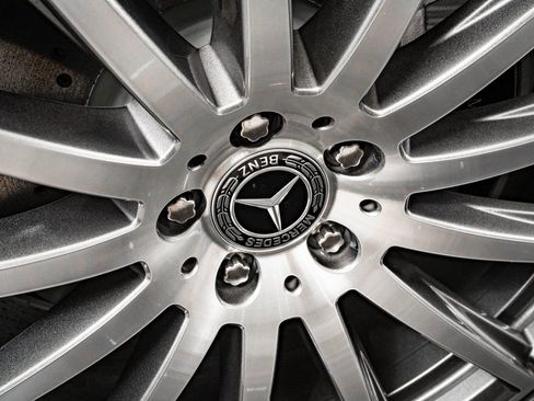 New 2026 Mercedes-Benz GLS 450 4MATIC image 8
