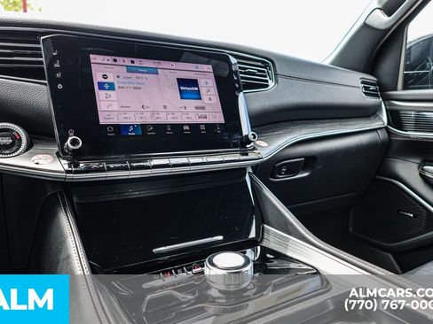 Used 2024 Jeep Wagoneer L Series II w/ Flexible Seating Group image 45