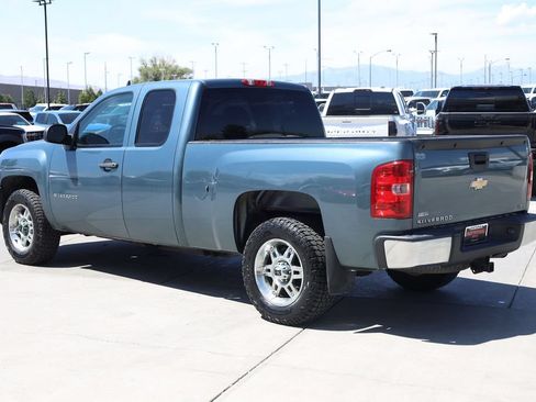 Used 2009 Chevrolet Silverado 1500 LT w/ Power Pack Plus AWD/4WD image 4