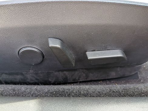 Used 2020 Tesla Model 3 Long Range AWD/4WD image 37