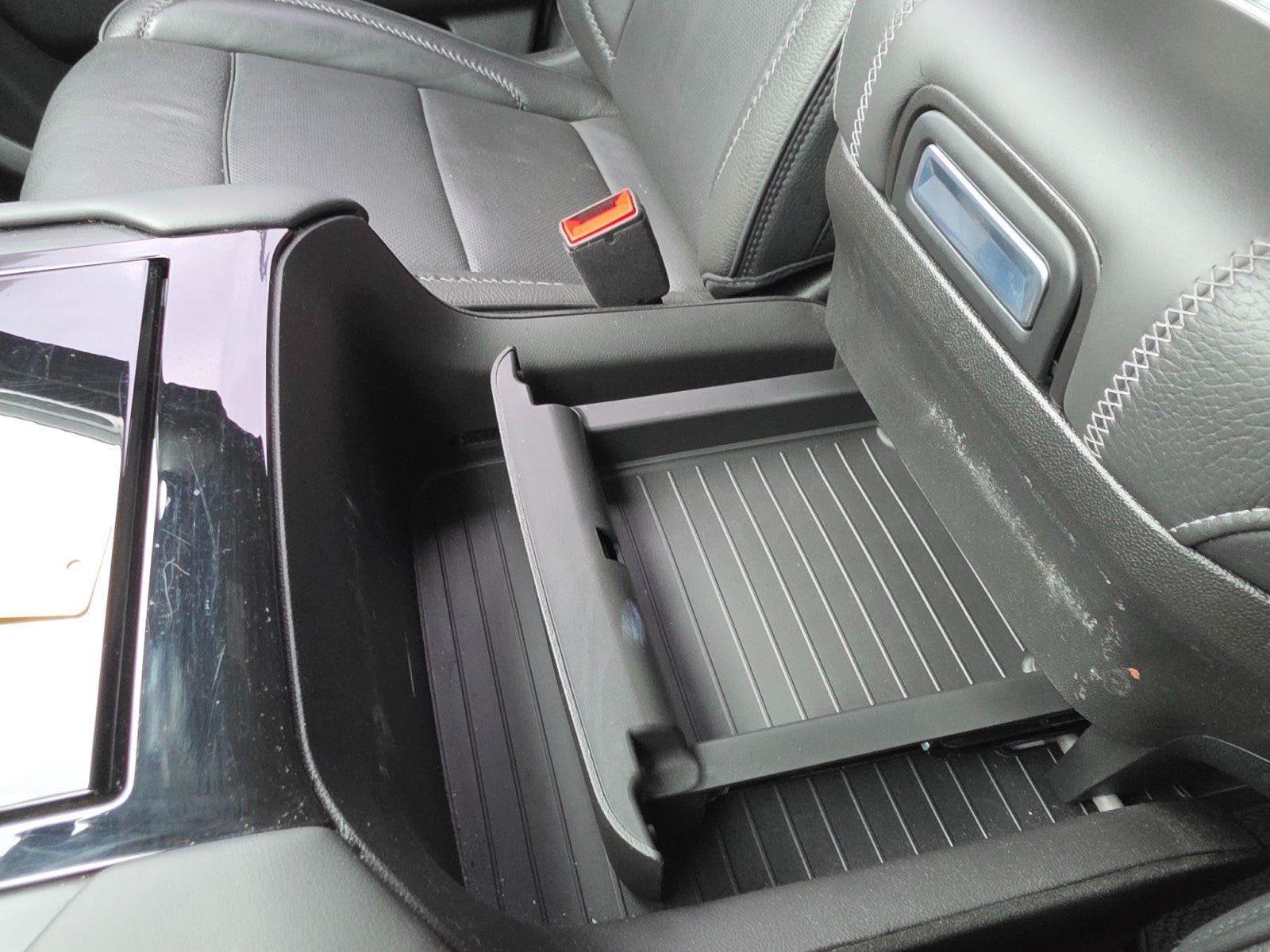 Used 2025 GMC Yukon Denali AWD/4WD image 49