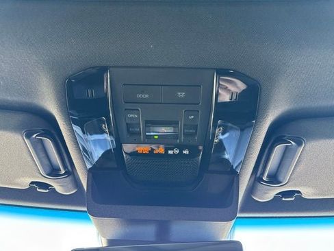 Certified 2025 Toyota Land Cruiser w/ Premium Package AWD/4WD image 33