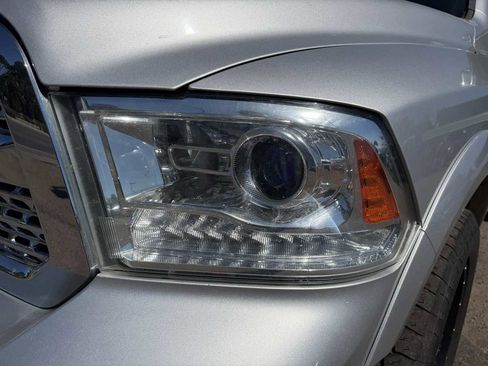 Used 2017 RAM 1500 Laramie image 13