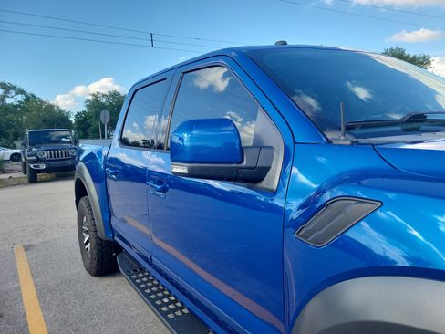 Used 2018 Ford F150 Raptor w/ Equipment Group 802A Luxury AWD/4WD image 8