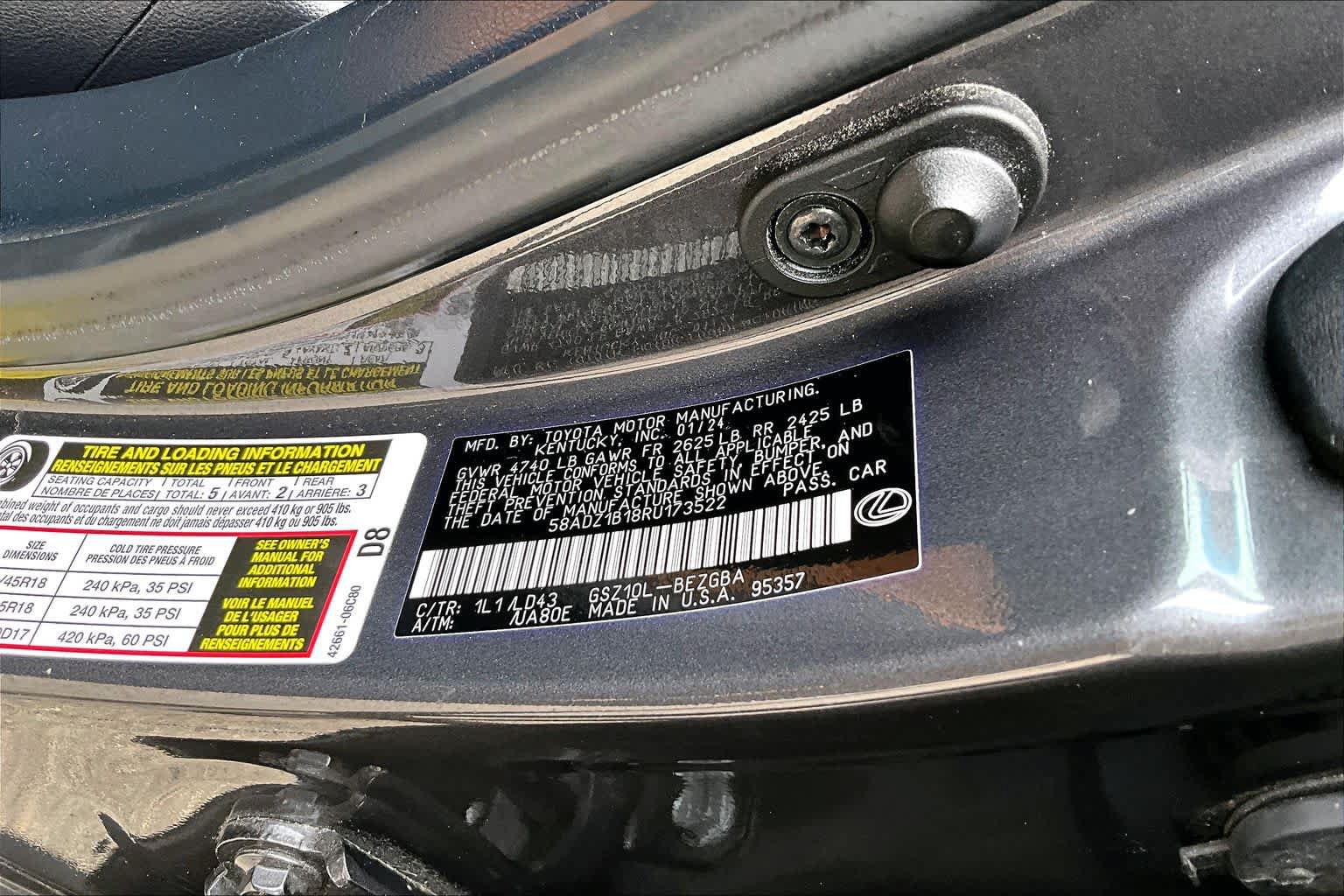Used 2024 Lexus ES 350 w/ Premium Package FWD image 35