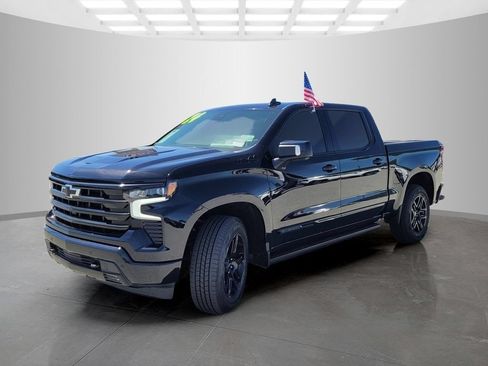 Used 2024 Chevrolet Silverado 1500 High Country w/ Midnight Edition AWD/4WD image 8