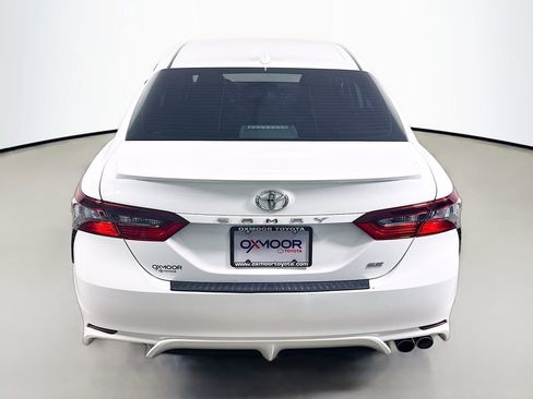 Certified 2023 Toyota Camry SE w/ Convenience Package image 6