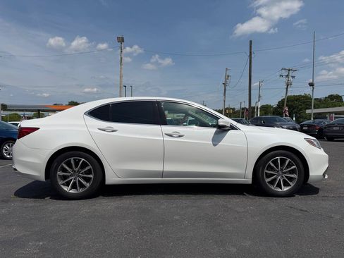Used 2020 Acura TLX FWD image 4