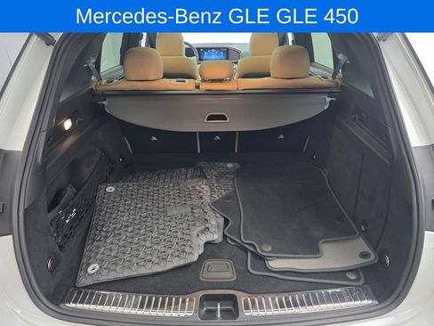 Used 2025 Mercedes-Benz GLE 450 4MATIC image 16