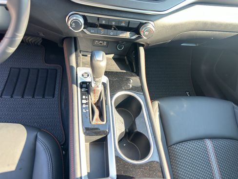 New 2025 Nissan Altima 2.5 SR image 21