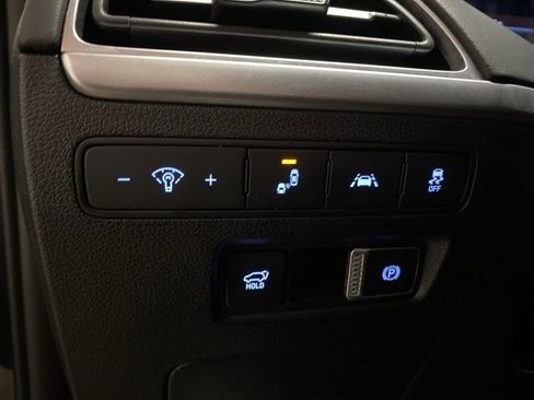 Used 2022 Hyundai Palisade SEL w/ Premium Package image 28