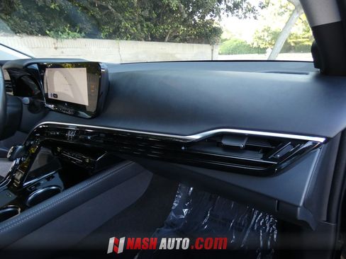 Used 2023 Toyota Mirai w/ Advanced Technology Package RWD image 31