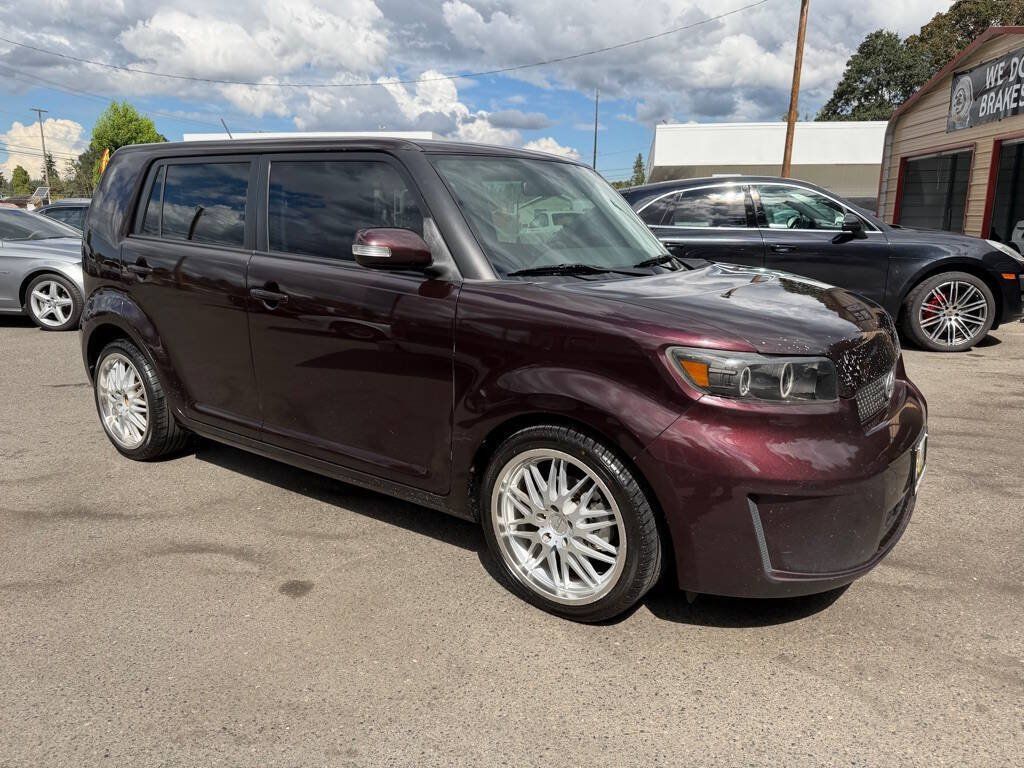 Used 2009 Scion xB FWD image 13