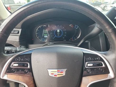 Used 2020 Cadillac Escalade Luxury AWD/4WD image 9