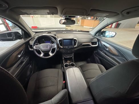 Used 2021 GMC Terrain SLE w/ Driver Convenience Package image 14