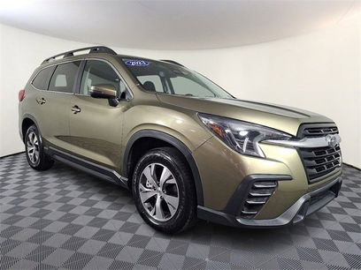 Used 2023 Subaru Ascent Premium w/ Convenience Package