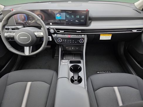 New 2026 Hyundai Sonata SEL FWD image 15