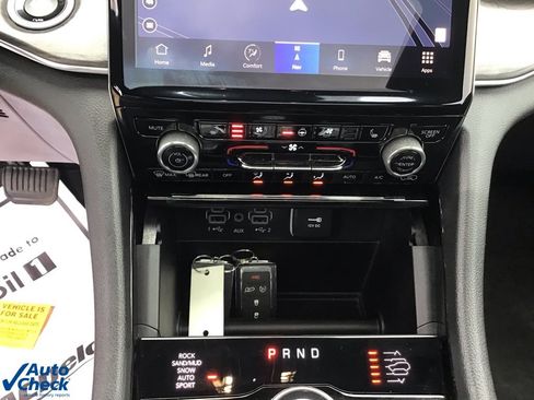 Used 2022 Jeep Grand Cherokee Overland image 42