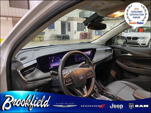 Used 2025 Buick Encore GX Preferred image 28