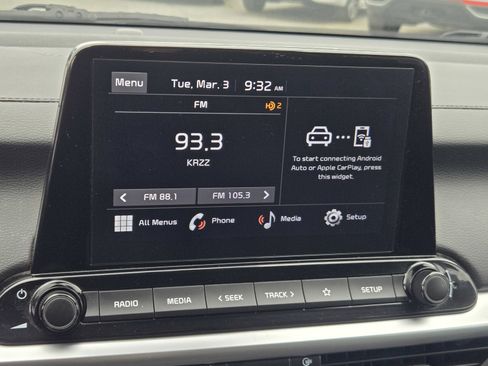 Certified 2023 Kia Forte LXS w/ LXS Technology Package image 18