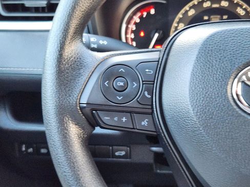 Used 2024 Toyota RAV4 XLE image 32