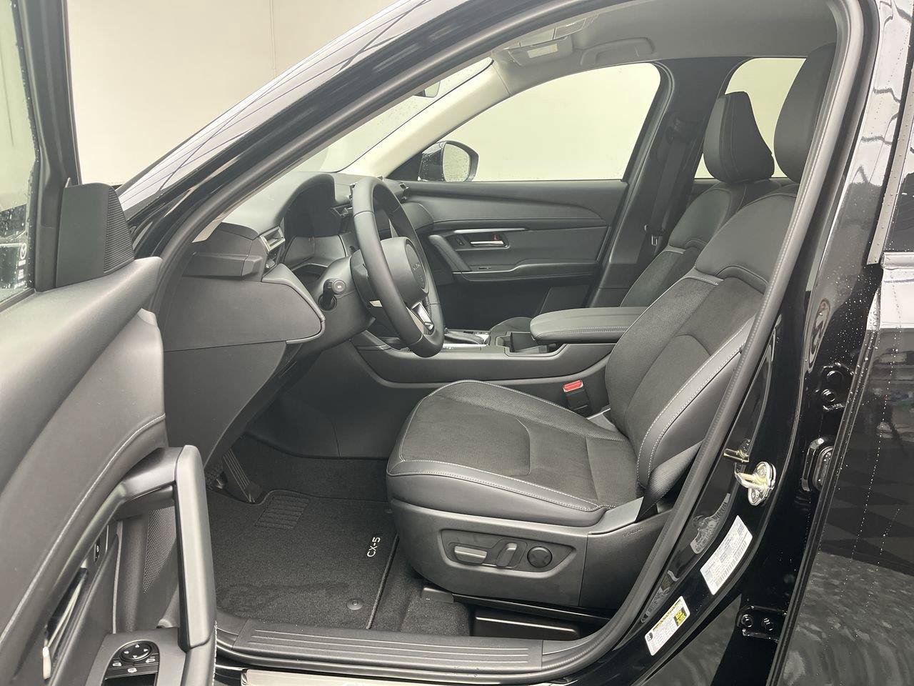 New 2026 MAZDA CX-5 Preferred AWD/4WD image 3