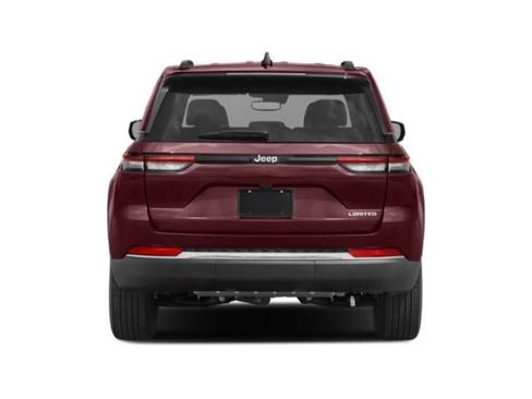 Used 2023 Jeep Grand Cherokee Overland AWD/4WD image 5