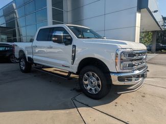 New 2025 Ford F250 Lariat w/ Lariat Ultimate Package video 2