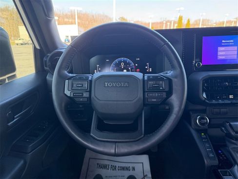 Used 2025 Toyota Land Cruiser 1958 image 15