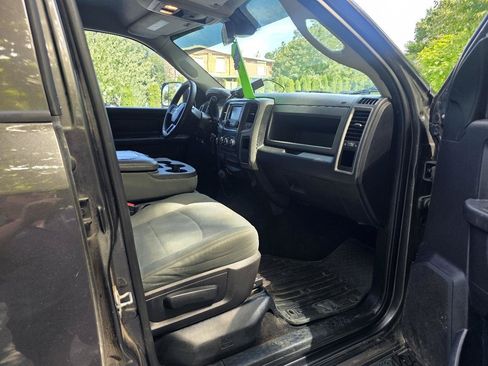 Used 2016 RAM 2500 Tradesman w/ Chrome Appearance Group AWD/4WD image 17