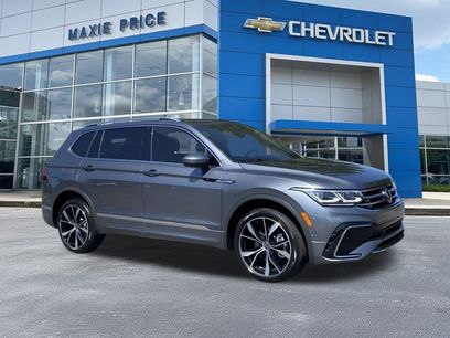 Used 2024 Volkswagen Tiguan SEL R-Line